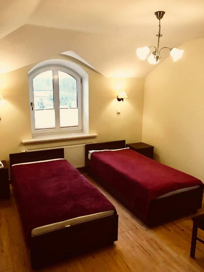 Pensjonat Nad Struga Daire Stryków Dış mekan fotoğraf